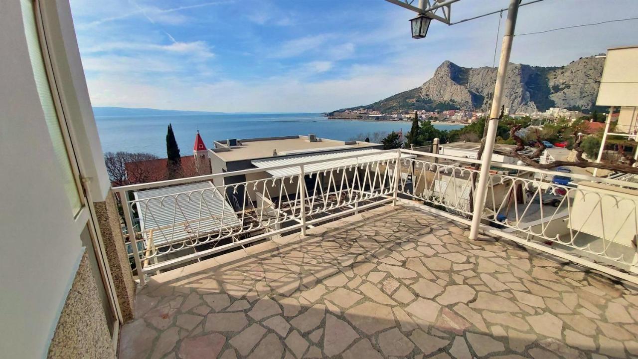 Apartment Cedo Omis Exterior photo